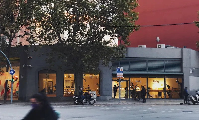 El edificio de Pujades 100